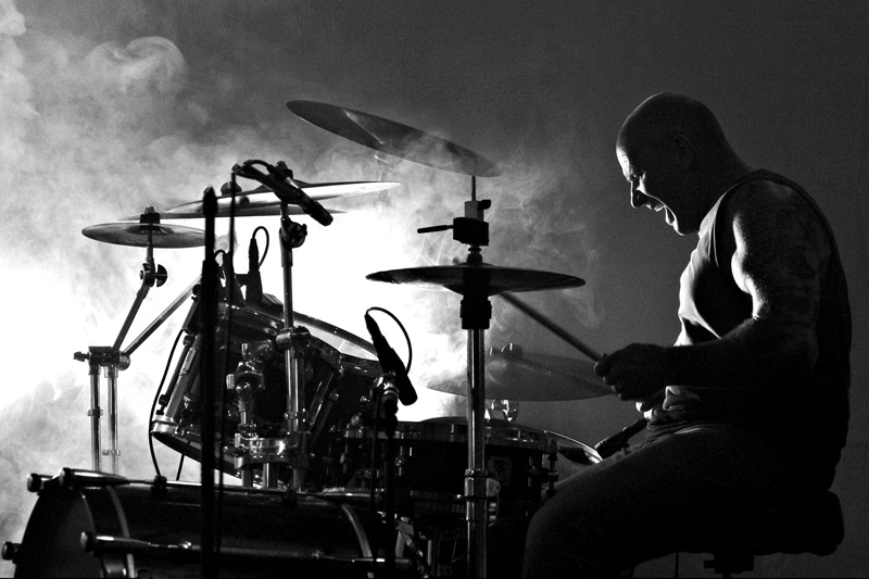 24. Platz (Schwarzweiß) – Armin Greither – play my drums 24. Platz (Schwarzweiß) – Armin Greither – play my drums