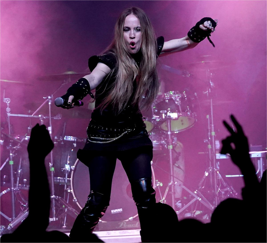 Armin Greither - Female Rockpower Armin Greither - Female Rockpower