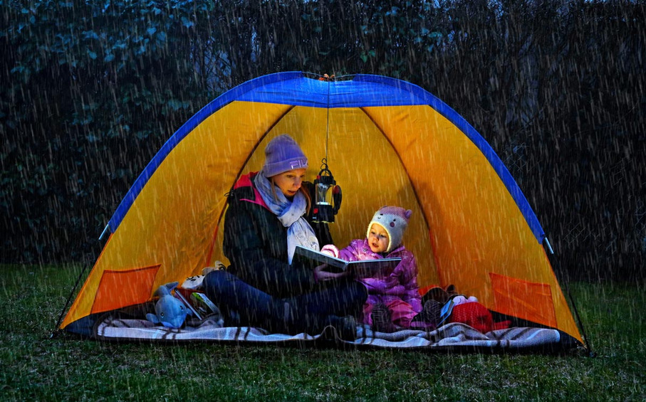 Norbert Gehrmann Regenwetter im Garten Norbert Gehrmann Regenwetter im Garten