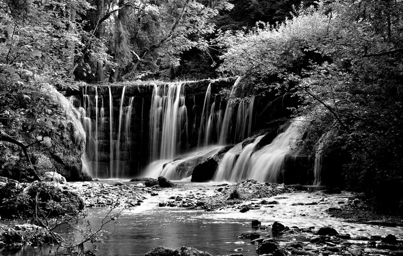 Walter Bachmann: Wasserfall Walter Bachmann: Wasserfall