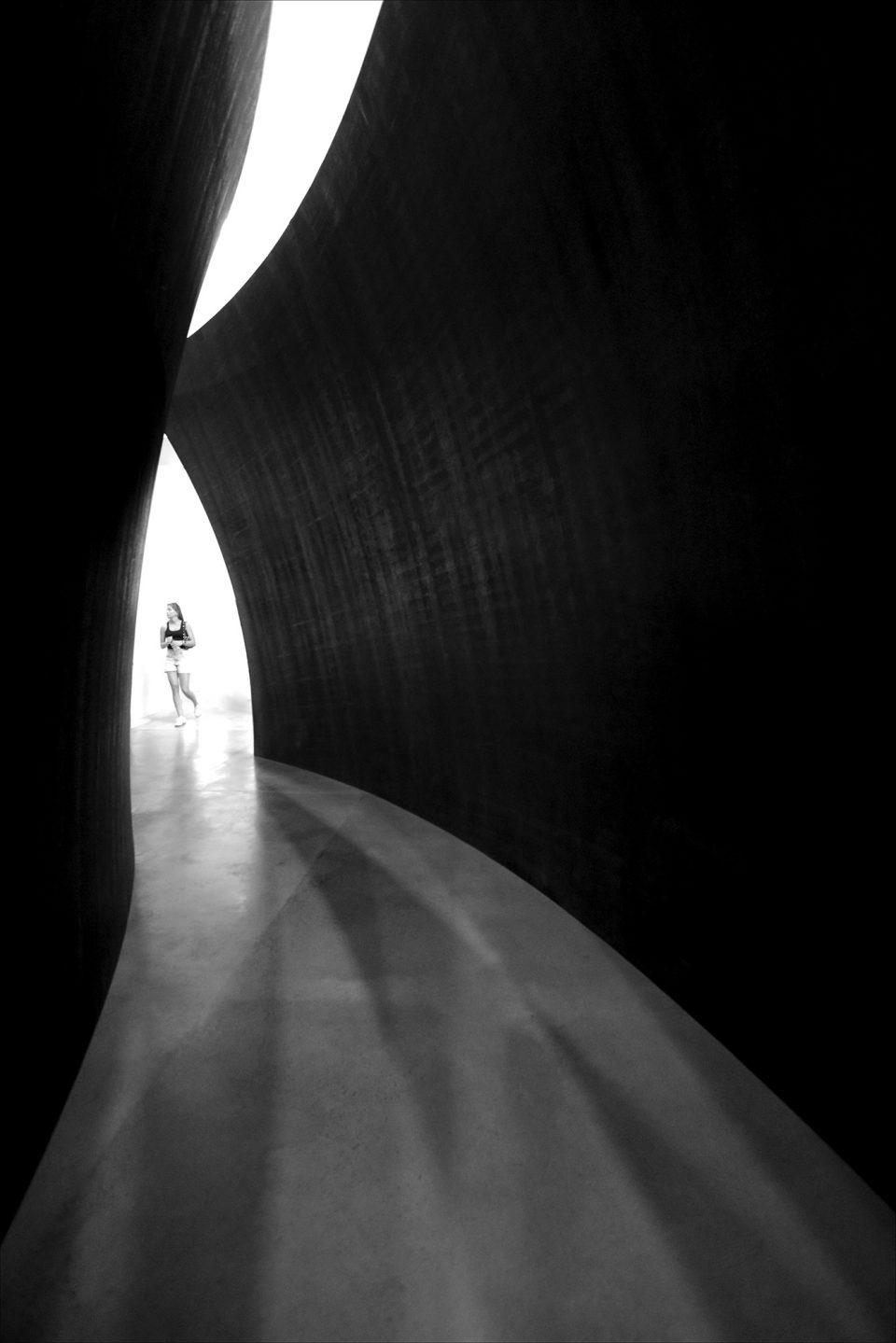 Platz 8 · Just Günther Chiaroscuro Platz 8 · Just Günther Chiaroscuro